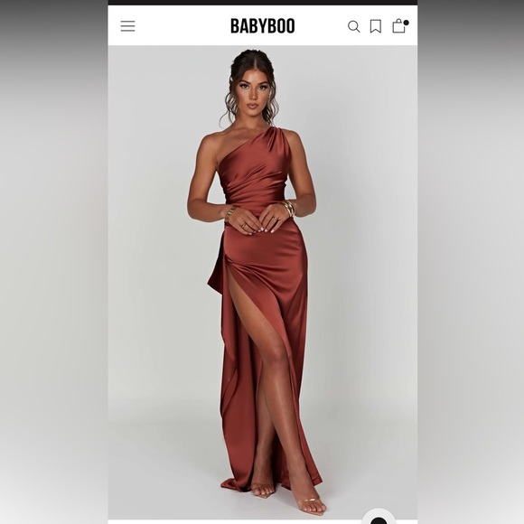 Elegant Copper Maxi Dress - Picture 3 of 5